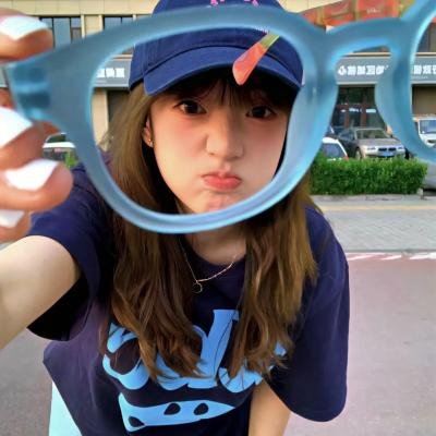 是妈妈，是女儿